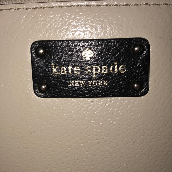 Kate spade purse - Picture 2 of 3